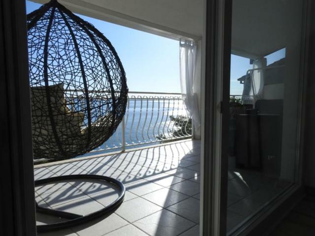 Sunrise Vid Apartment Dugi Rat Exterior photo
